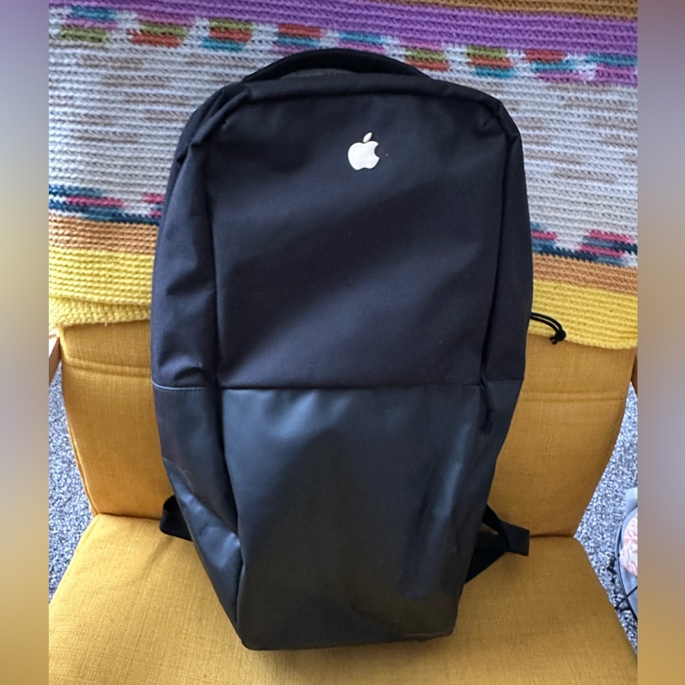 RARE Apple brand Incase backpack